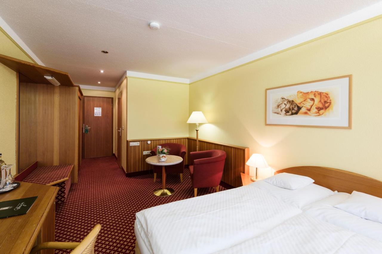 Wellness-& Nationapark Hotel Schliffkopf, Bwsc バイアースブロン エクステリア 写真