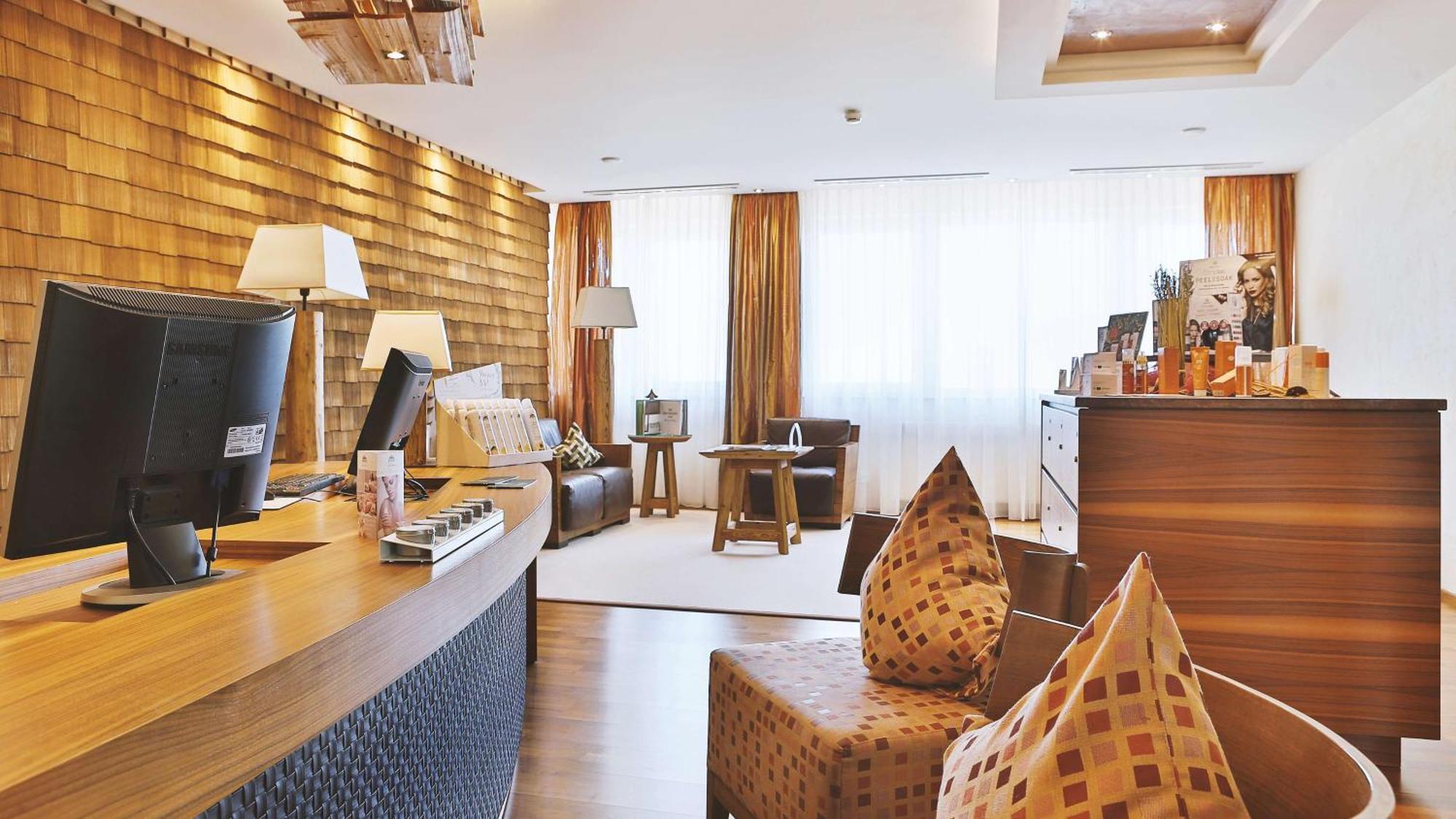 Wellness-& Nationapark Hotel Schliffkopf, Bwsc バイアースブロン エクステリア 写真