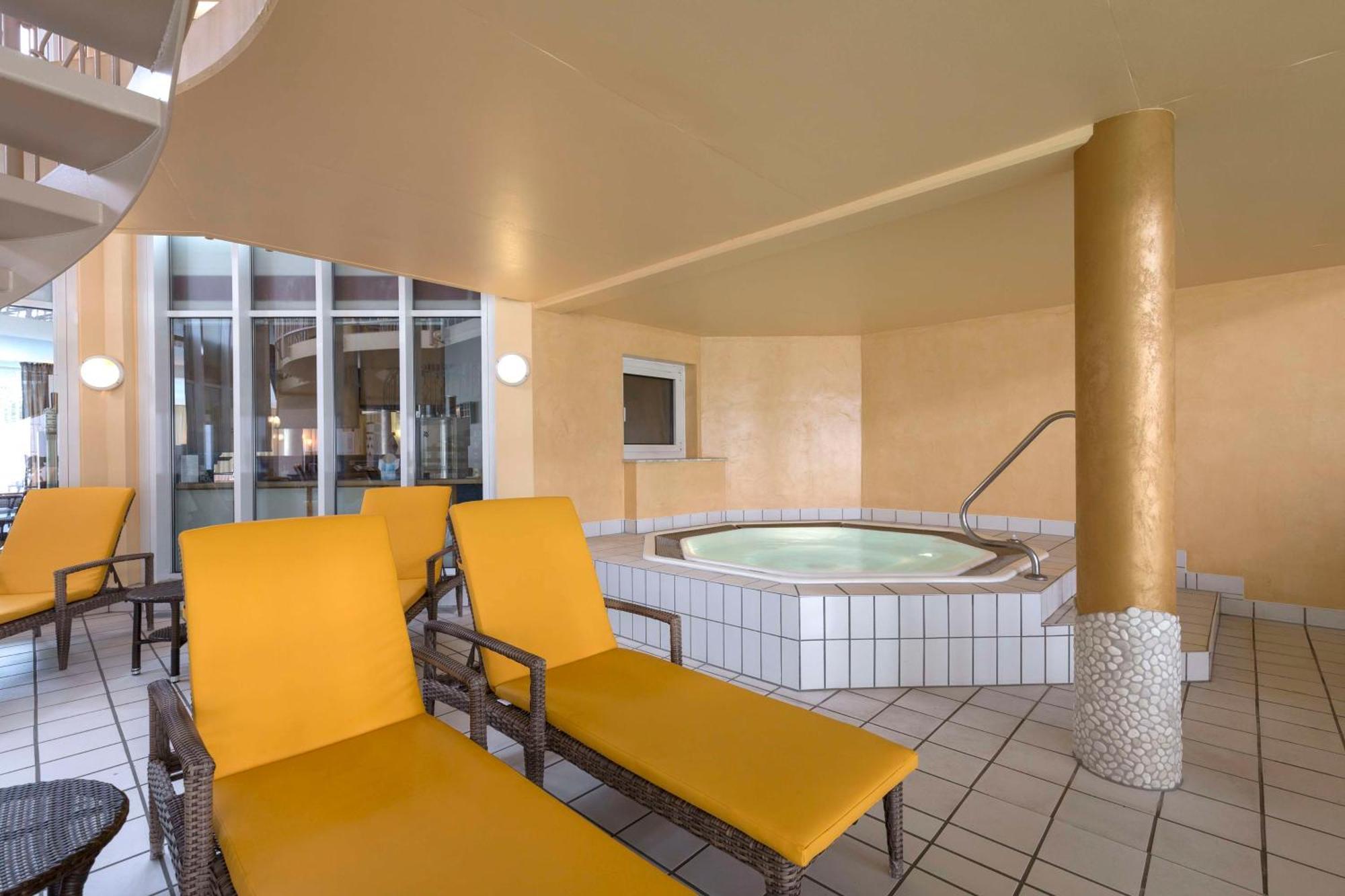 Wellness-& Nationapark Hotel Schliffkopf, Bwsc バイアースブロン エクステリア 写真