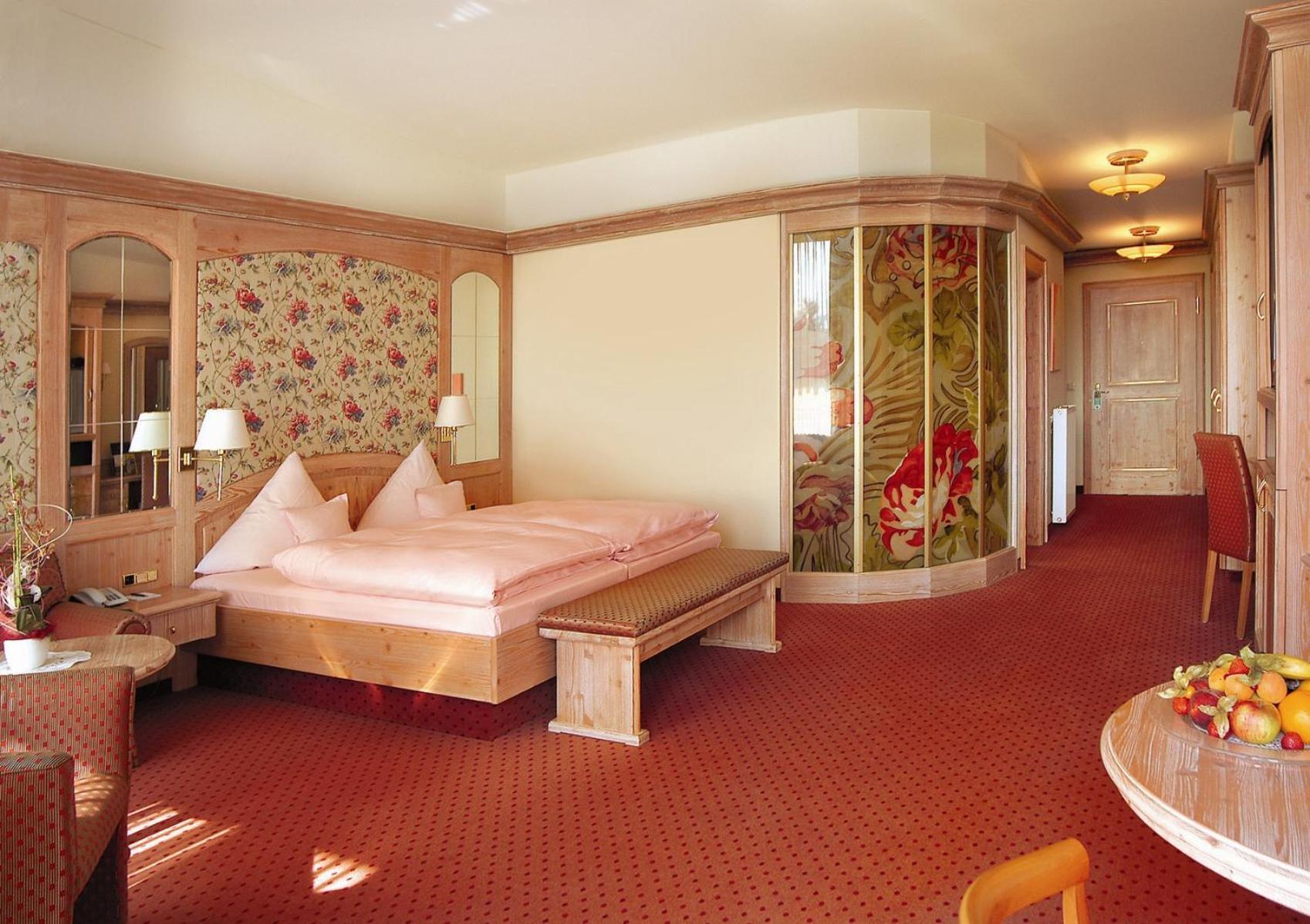 Wellness-& Nationapark Hotel Schliffkopf, Bwsc バイアースブロン エクステリア 写真