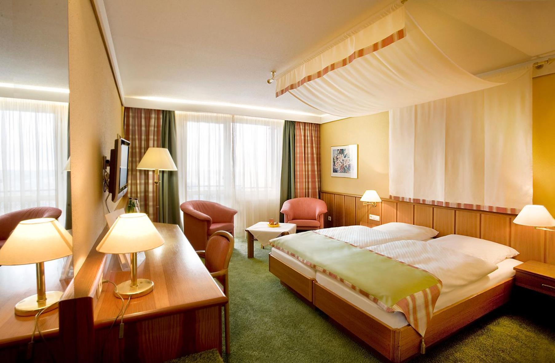 Wellness-& Nationapark Hotel Schliffkopf, Bwsc バイアースブロン エクステリア 写真
